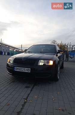 Skoda Superb  2007