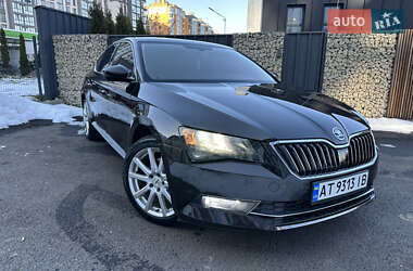 Skoda Superb  2016