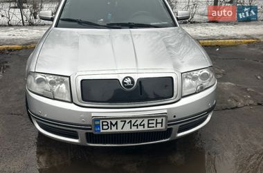 Skoda Superb  2004