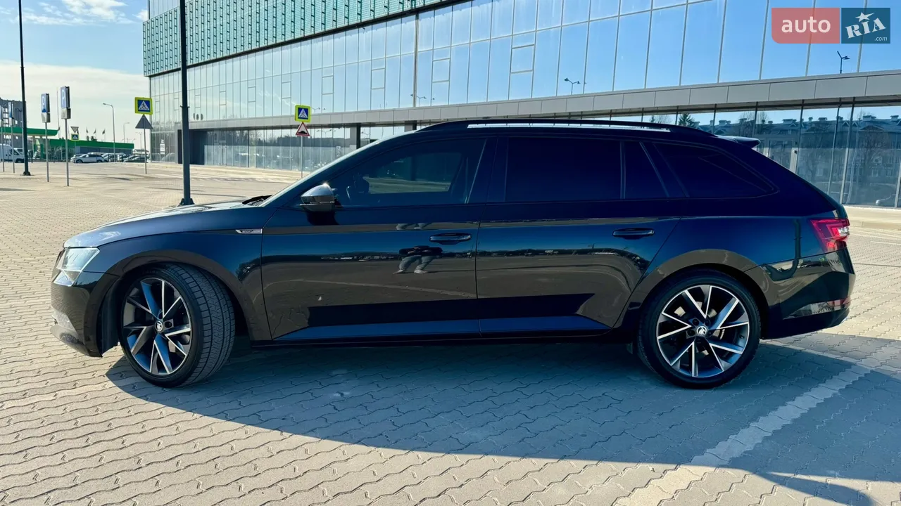 2017 Skoda Superb - мініатюра 4