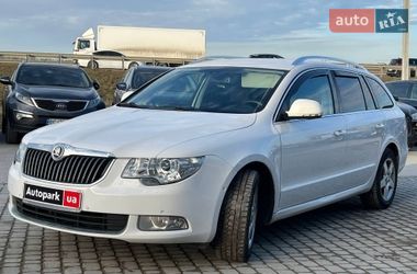 Skoda Superb  2012