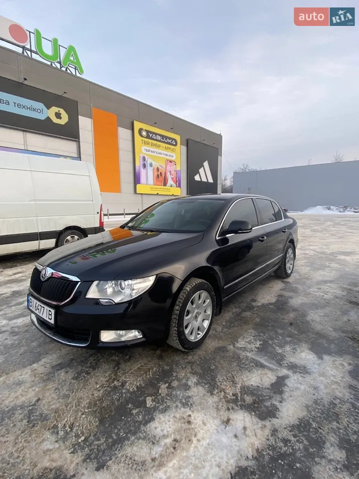 2012 Skoda Superb - мініатюра 2