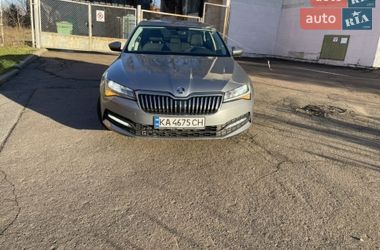 Skoda Superb  2019