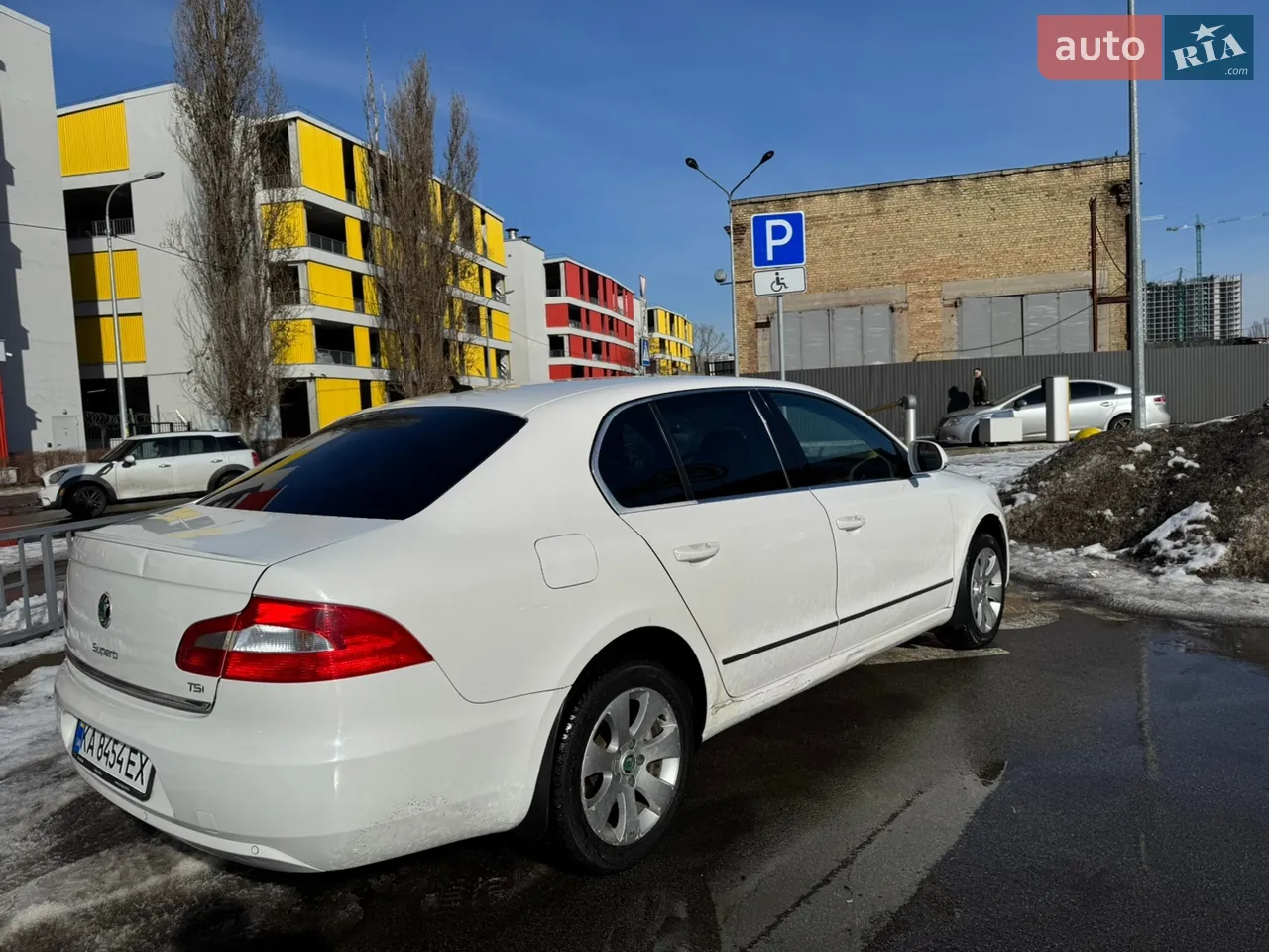 2010 Skoda Superb - мініатюра 5
