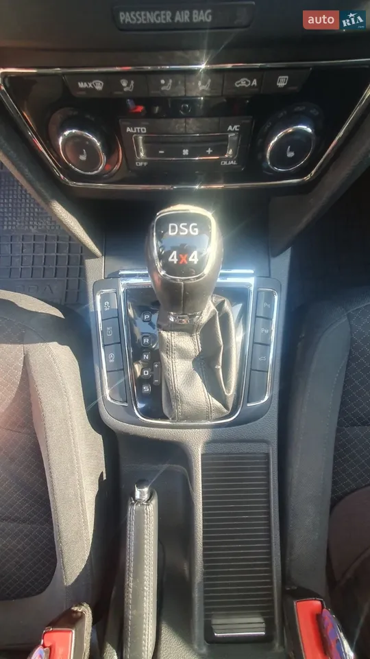 2013 Skoda Superb - мініатюра 2
