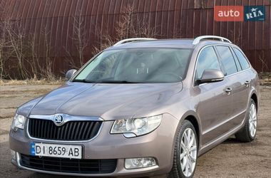 Skoda Superb 2012