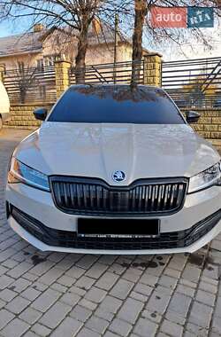 Skoda Superb  2020