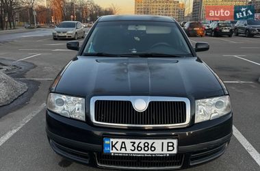 Skoda Superb  2006