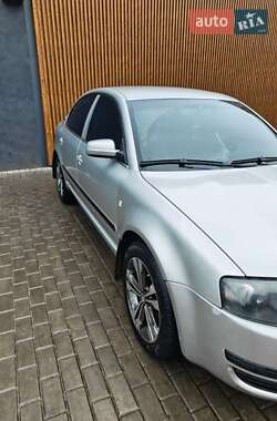 Skoda Superb  2004