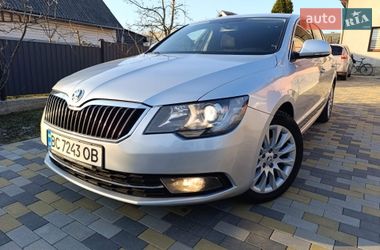 Skoda Superb  2014