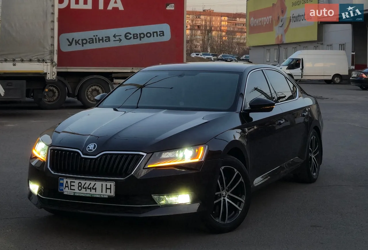 2016 Skoda Superb - фото 1