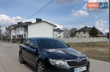 Skoda Superb  2014