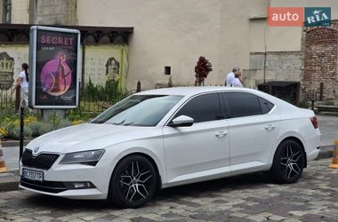 Skoda Superb  2015