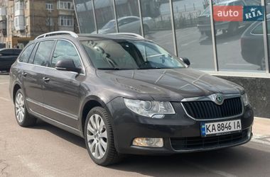 Skoda Superb  2010