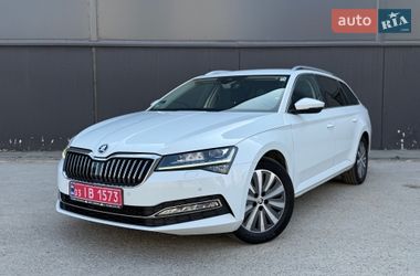 Skoda Superb 2021