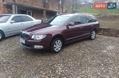 Skoda Superb 2011
