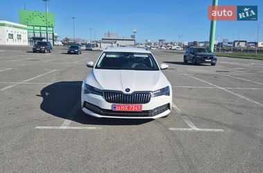 Skoda Superb  2020