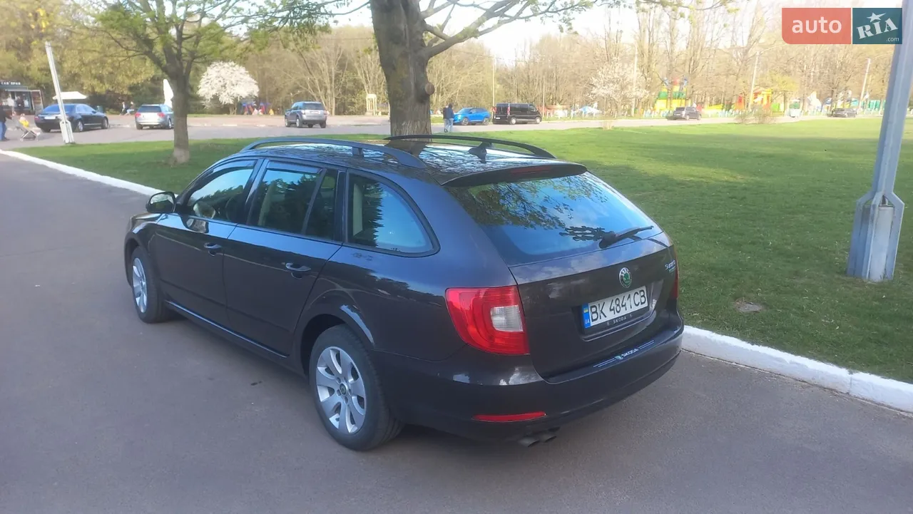 2011 Skoda Superb - мініатюра 5