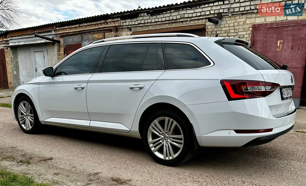 2017 Skoda Superb - мініатюра 5
