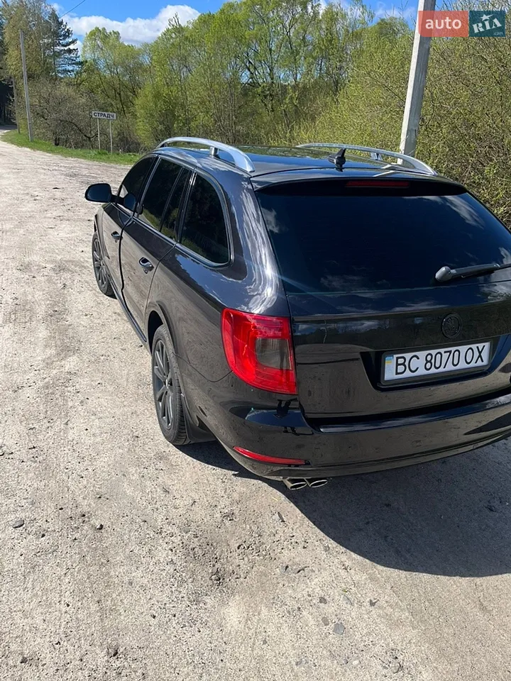 2012 Skoda Superb - мініатюра 5