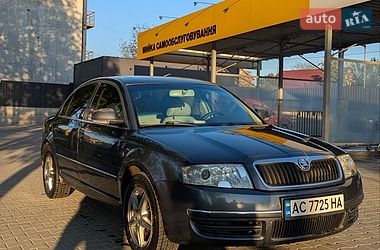 Skoda Superb  2007
