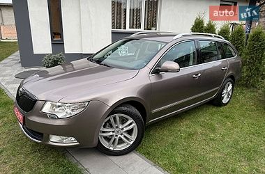 Skoda Superb  2010