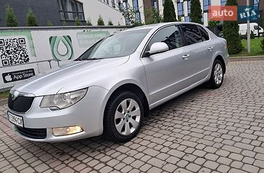 Skoda Superb 2012