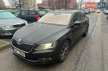 Skoda Superb  2016