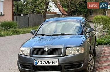Skoda Superb  2008