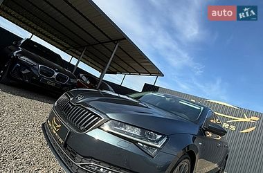 Skoda Superb  2019
