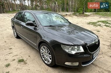 Skoda Superb  2009