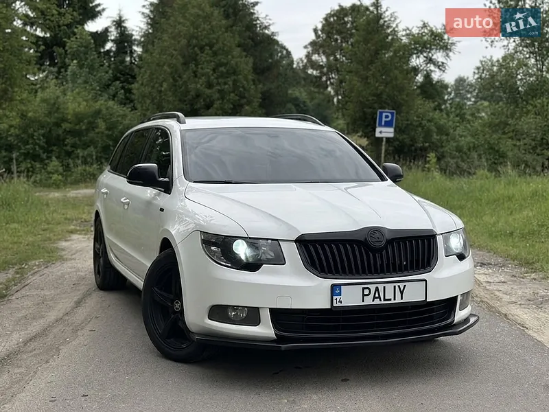 Skoda Superb 2011