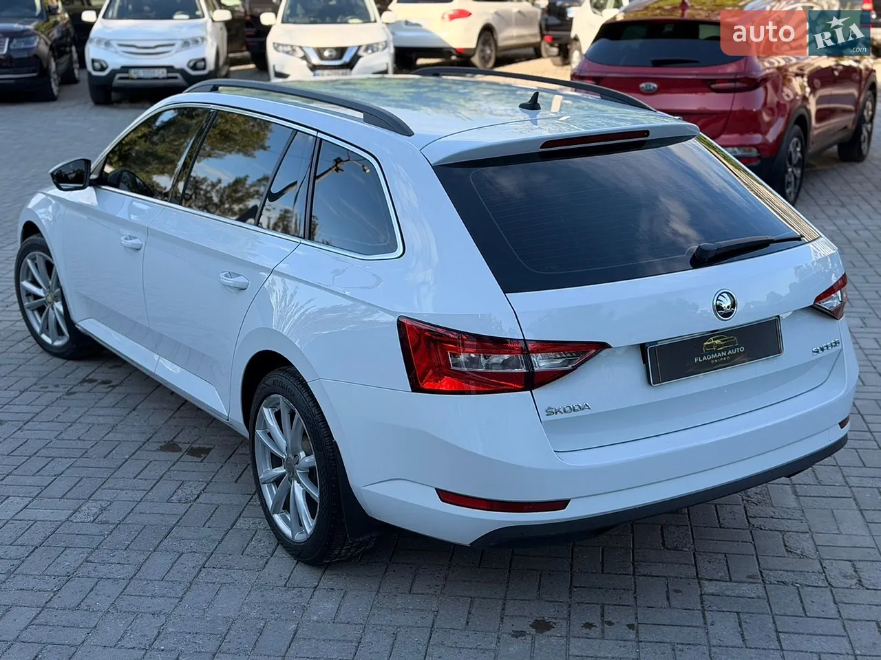 2016 Skoda Superb - мініатюра 5