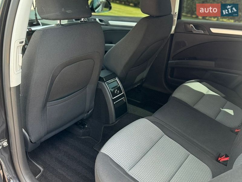 Универсал Skoda Superb 2013 в Кривом Роге