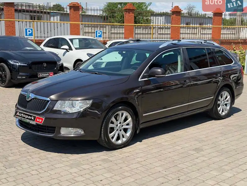 Skoda Superb 2012