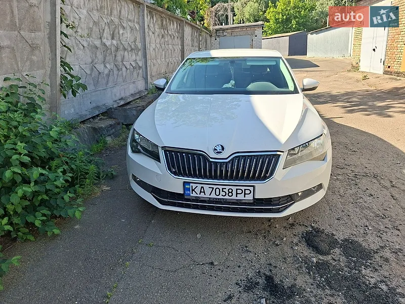 Skoda Superb 2015