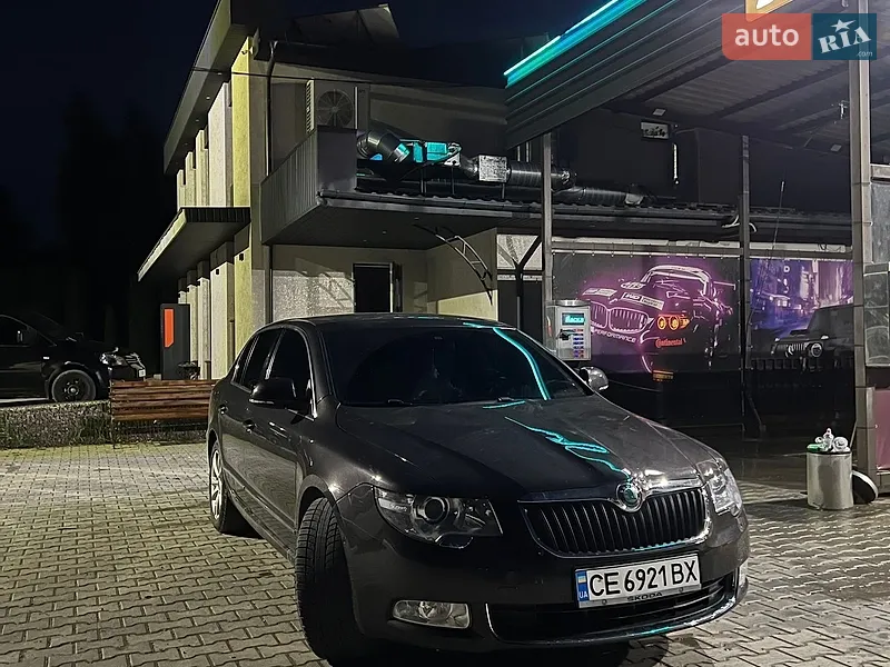 Skoda Superb 2011