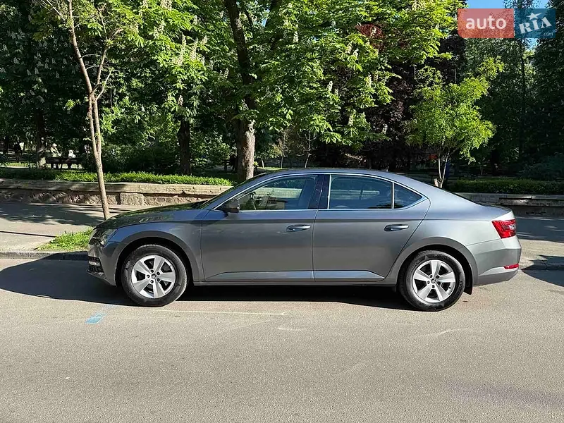 Skoda Superb 2023
