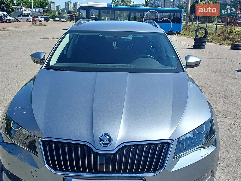 Skoda Superb 2016