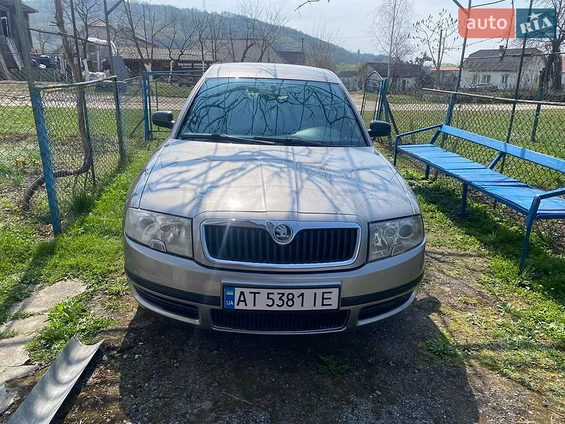 Skoda Superb 2006
