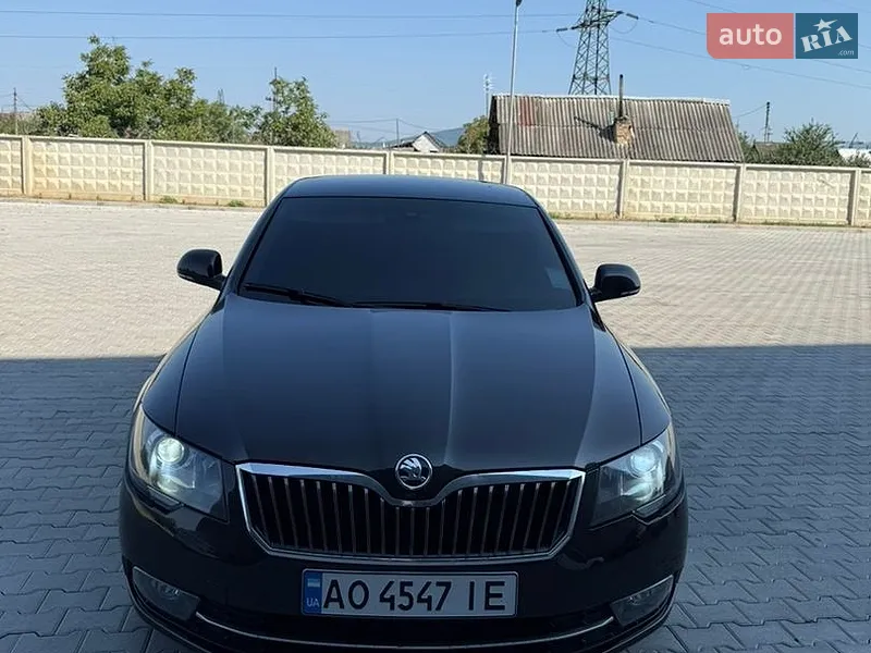 Skoda Superb 2015
