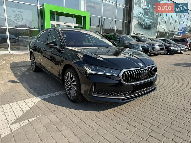 Skoda Superb 2025