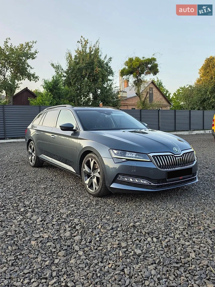 2020 Skoda Superb - мініатюра 3