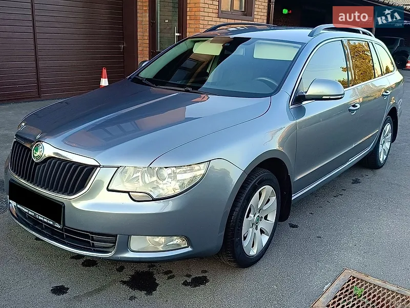 Skoda Superb 2012