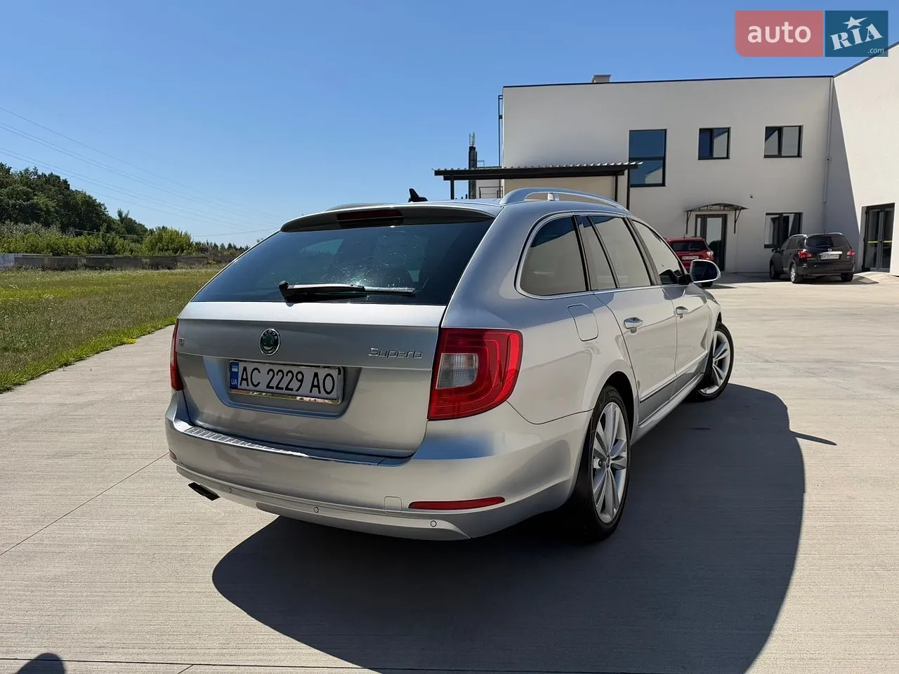 2011 Skoda Superb - мініатюра 5