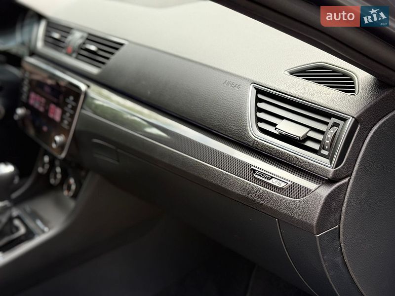 Ліфтбек Skoda Superb 2018 в Самборі