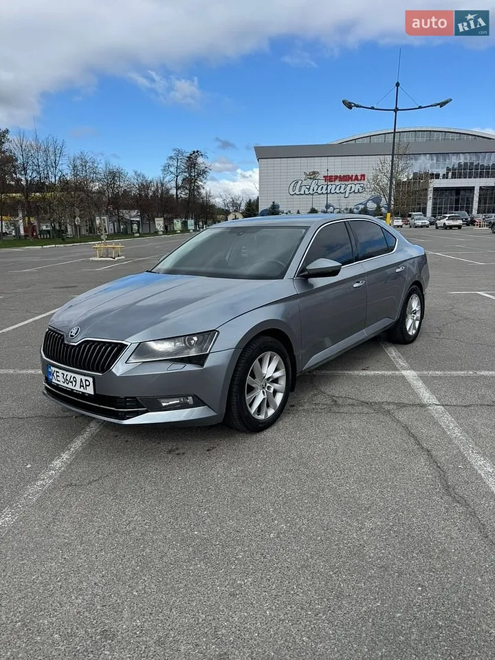 2016 Skoda Superb - фото 1