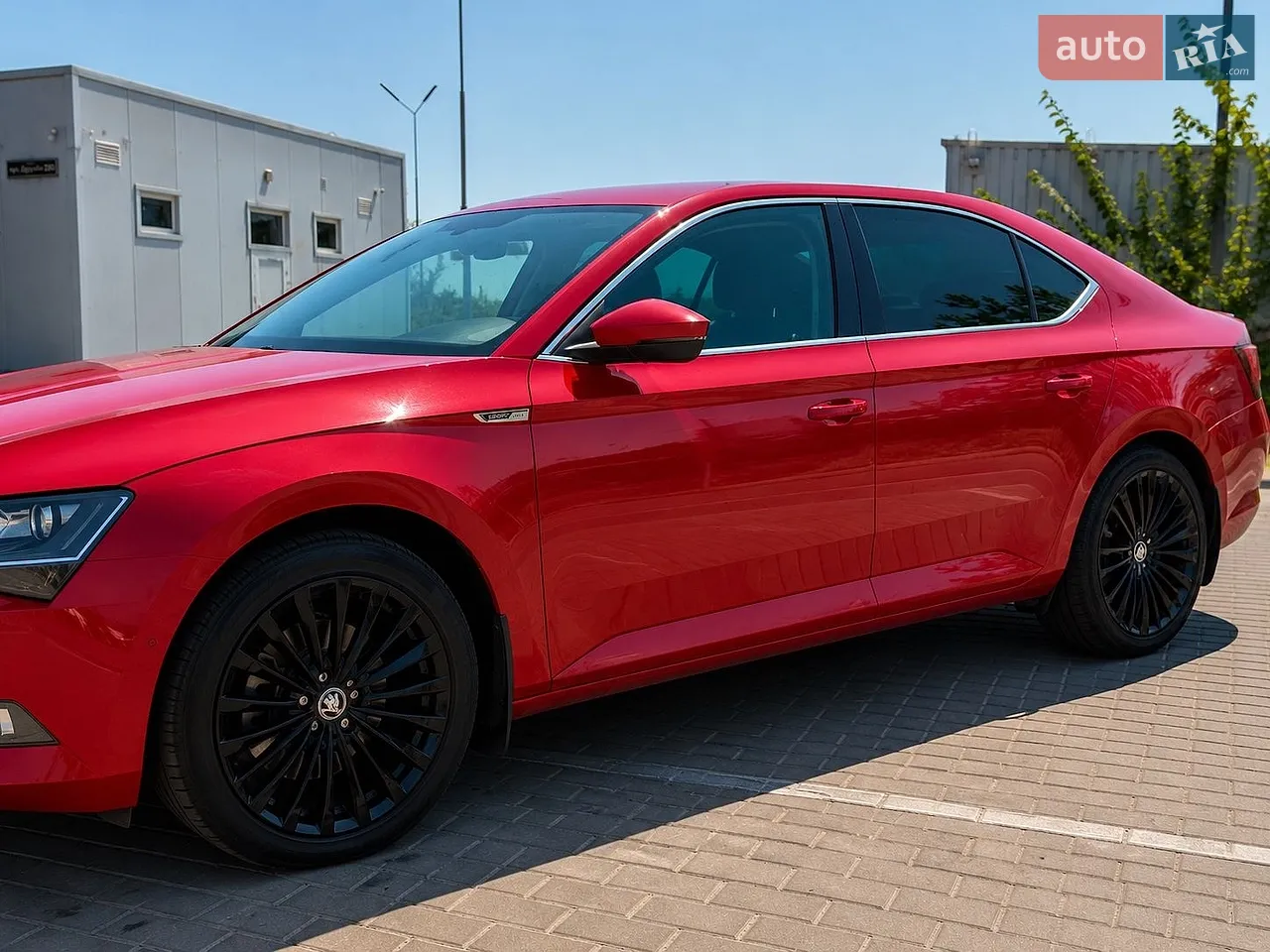 2018 Skoda Superb - мініатюра 3