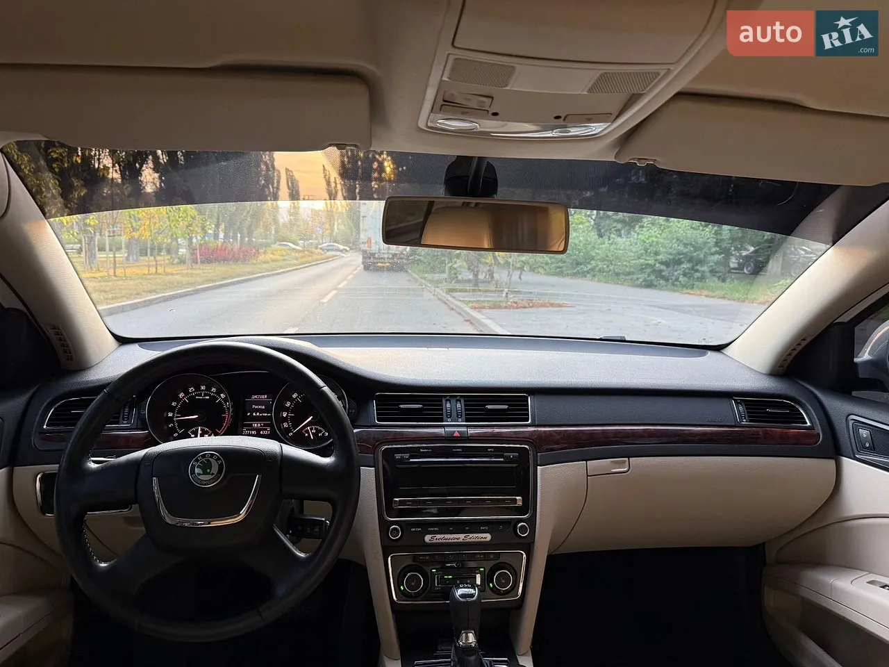 2013 Skoda Superb - мініатюра 2