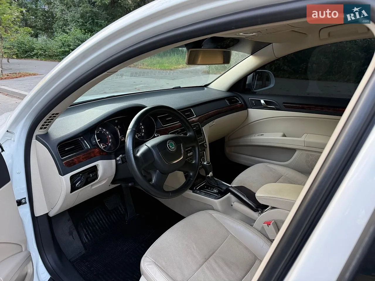 2013 Skoda Superb - фото 1